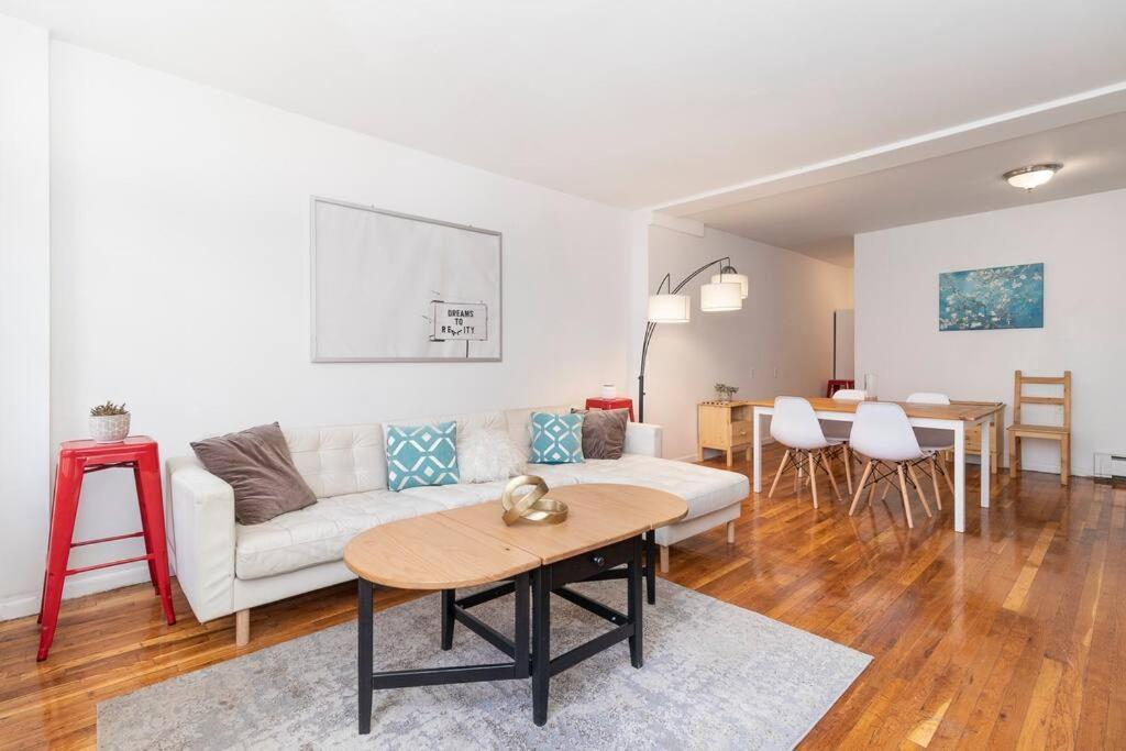 2Bed Bliss By Central Park North Nova Iorque Exterior foto
